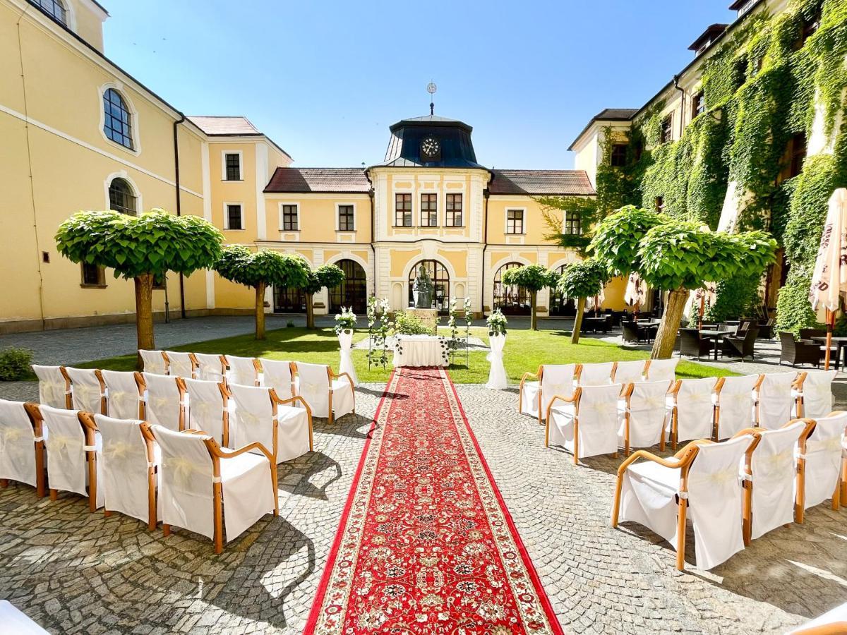 Nove Adalbertinum Hradec Králové 외부 사진