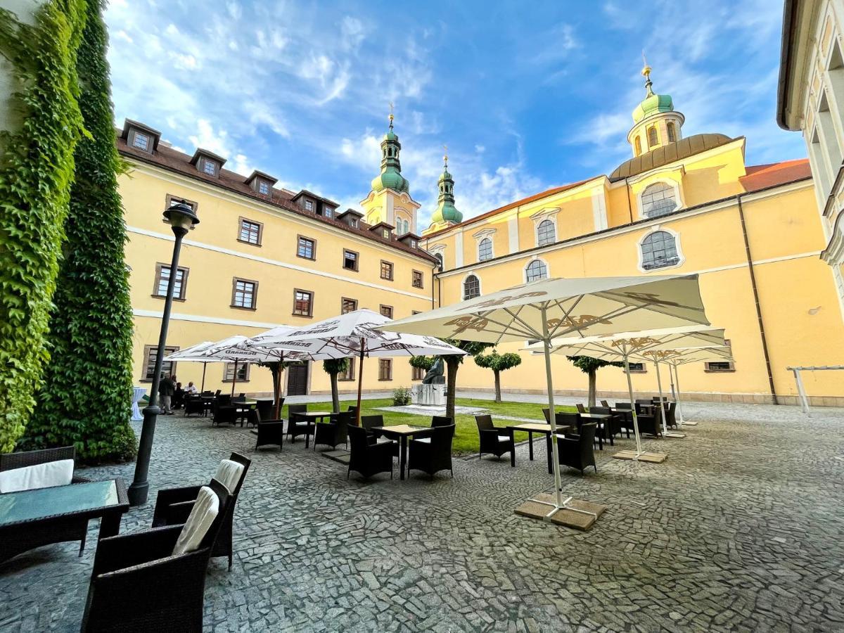 Nove Adalbertinum Hradec Králové 외부 사진