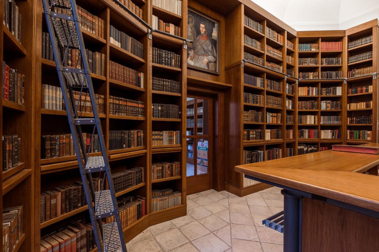 Nove Adalbertinum Hradec Králové 외부 사진
